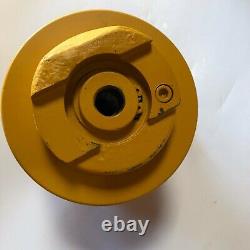 04313-11100 Track Bottom Roller Fits Takeuchi Tb135 Tb228 Tb138fr Tb035 Tb025