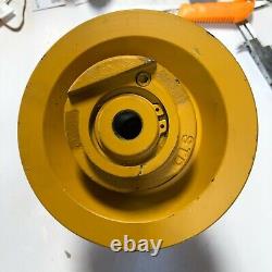 172478-37300 172478-37303 TRACK ROLLER Fits FOR YANMAR B7-3 VIO70 VIO80 VIO75