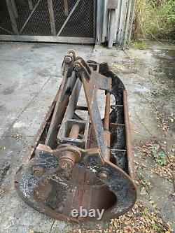 42 Clamshell Bucket Claw Truck Clam Shell Equipment