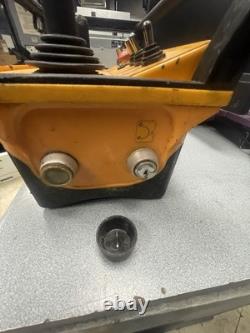 Altec Hetronic CS458 Wireless Remote Transmitter with Battery Pack for Boom lift