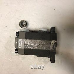 Ap2d25 Ap2d28 Gear Pump, Pilot Pump Fits Kobelco Sk60, Volvo Ec55b Ec70b