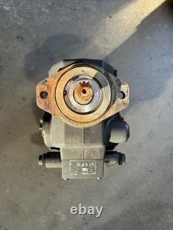 Danfoss Hydraulic Pump Model #83042297 / Used Very Good Condition