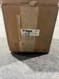 Genuine Bobcat SOLID MOUNT TRACK ROLLER, 7352427 Brand New