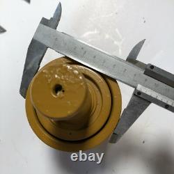 Top Roller fits for Takeuchi TB175 TB180FR TB175 TB180FR 05612-04080